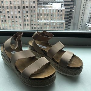 Blush Elastic-Strapped Platform Sandals